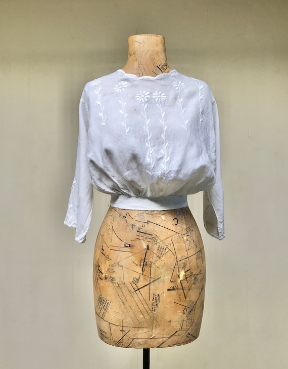 Antique Edwardian White Cotton Blouse with Floral… - image 1