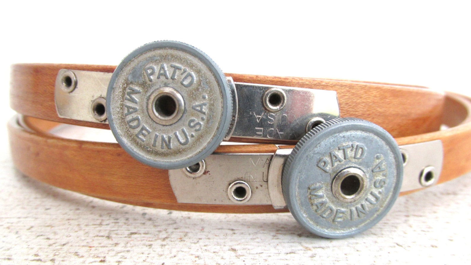 Vintage Queen Wood Embroidery Hoops Felt Lined Rare Etsy