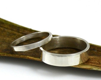 Wedding Band Ring Set - Sterling Silver Rings - His and Hers Matching Wedding Rings