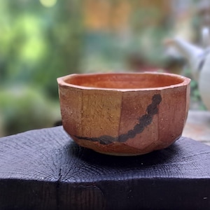 Wood-Fired Shino Matcha Chawan – 175 ml Stoneware Tea Bowl, Wheel-Thrown Japanese Style