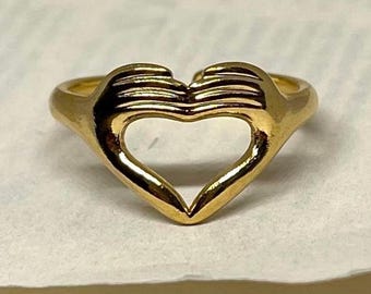 Anillo ajustable de oro con forma de corazón, resistente al deslustre, banda ajustable, anillo llamativo, para hombre y mujer.