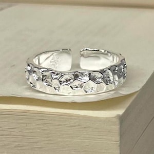 Silver Adjustable Simple Textured Band Ring, Tarnish Free Ring, Statement Ring, Rings for Men and Women, Stainless Steel Ring