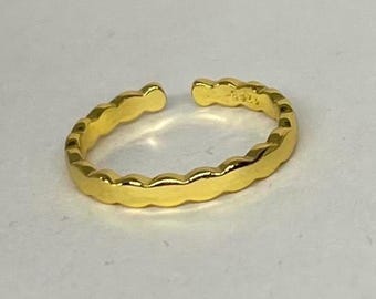 Gold Adjustable Dainty Scalloped Band Ring, Tarnish Free Gold Ring, Adjustable Gold Ring, Statement Ring