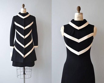 Ready to ship! Size XXL, 60s black and white coat and dress, mod set, retro set, 70s coat, 2 pieces set