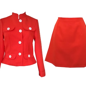 Orange 60s suit, Mod suit, jacket and skirt with flower buttons, 60s Orange skirt, 1960s jacket, 1970s suit set