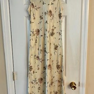 Vintage Breakin&#39; Loose Floral Bias Cut Satin Slip Sleeve Midi Dress Size 11/12