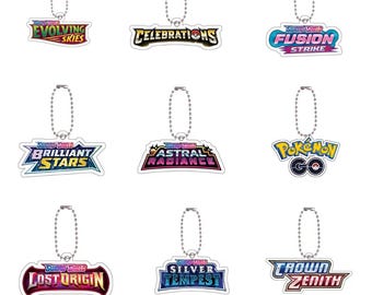 ポケモンキーホルダー｜TCGセットロゴ（ポケモンGO、クラウンゼニス、ロストオリジン、フュージョンストライク、シルバーテンペスト） – バインダーコレクターアクセサリー