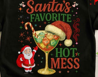 PNG de Santa Claus, Martini navideño con purpurina, Camiseta navideña con bebida de Santa Claus PNG, Diseño navideño con alcohol, Descarga digital de gorro de Papá Noel y bastón de caramelo