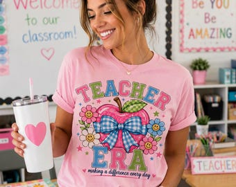 PNG de la era del profesor, Sublimación de manzana preppy para la vuelta al cole, PNG de profesora linda, Diseño de profesora coqueta, PNG de camiseta de profesora