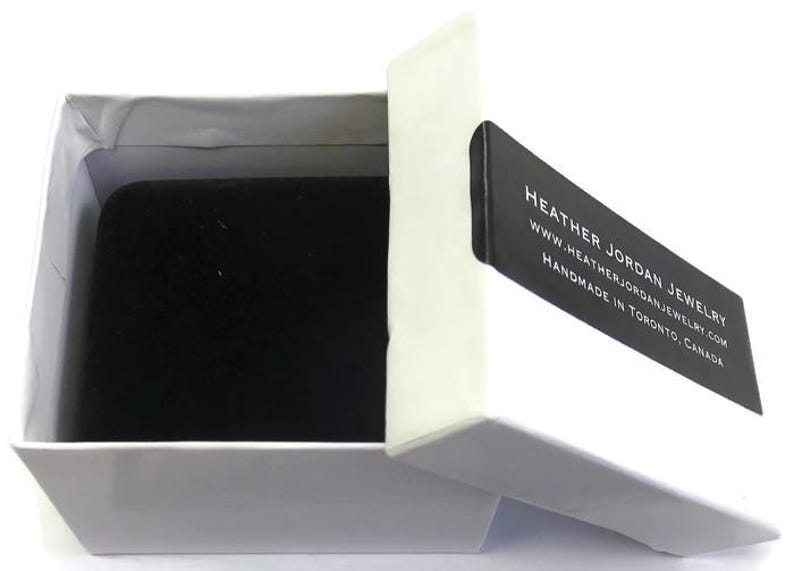 Velvet jewelry box in cardboard shell