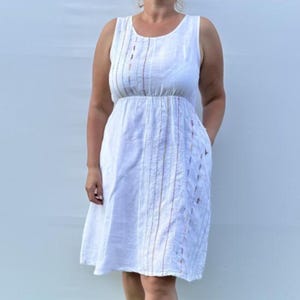 Vintage White Linen Blend Embroidered Summer Dress Size XL