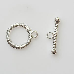 Twisted Toggle Clasp  1/2 inch round