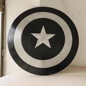Zwartzilveren kapiteinsschild – metalen cosplayrekwisieten en wanddecoratie afbeelding 6