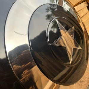 Zwartzilveren kapiteinsschild – metalen cosplayrekwisieten en wanddecoratie afbeelding 3