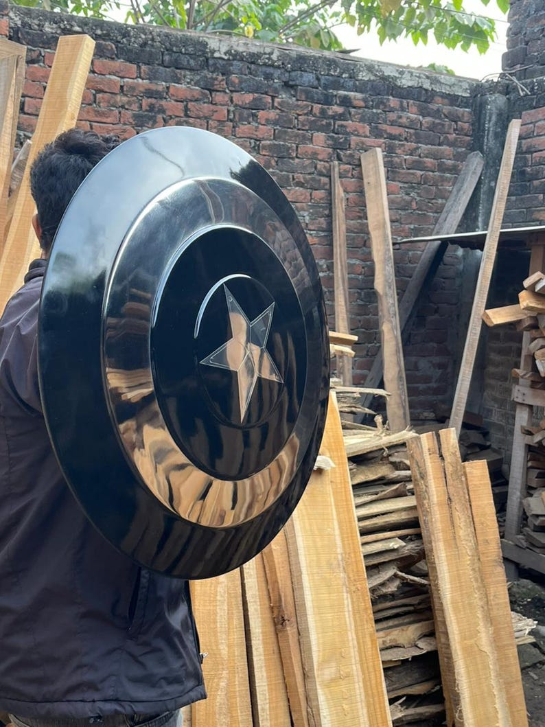 Zwartzilveren kapiteinsschild – metalen cosplayrekwisieten en wanddecoratie afbeelding 12
