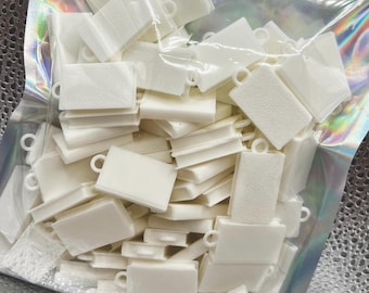 DIY-miniboekjes: 3D-geprinte bedels voor sleutelhangers