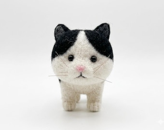 Needle Felting Kit: Tuxedo Cat Wool Crafting for Beginners