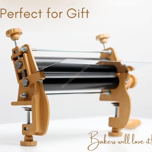 Manual Dough Sheeter Dough Roller Machine for Fondant Pastry  Croissants Pizza Bakery Use Dough Laminator for Home or Professional Kitchen
