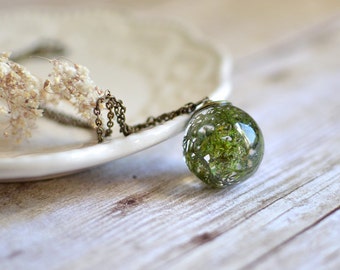 Moss Terrarium necklace Moss Necklace Woodland Necklace Resin jewelry Gift under 50 Gift for her