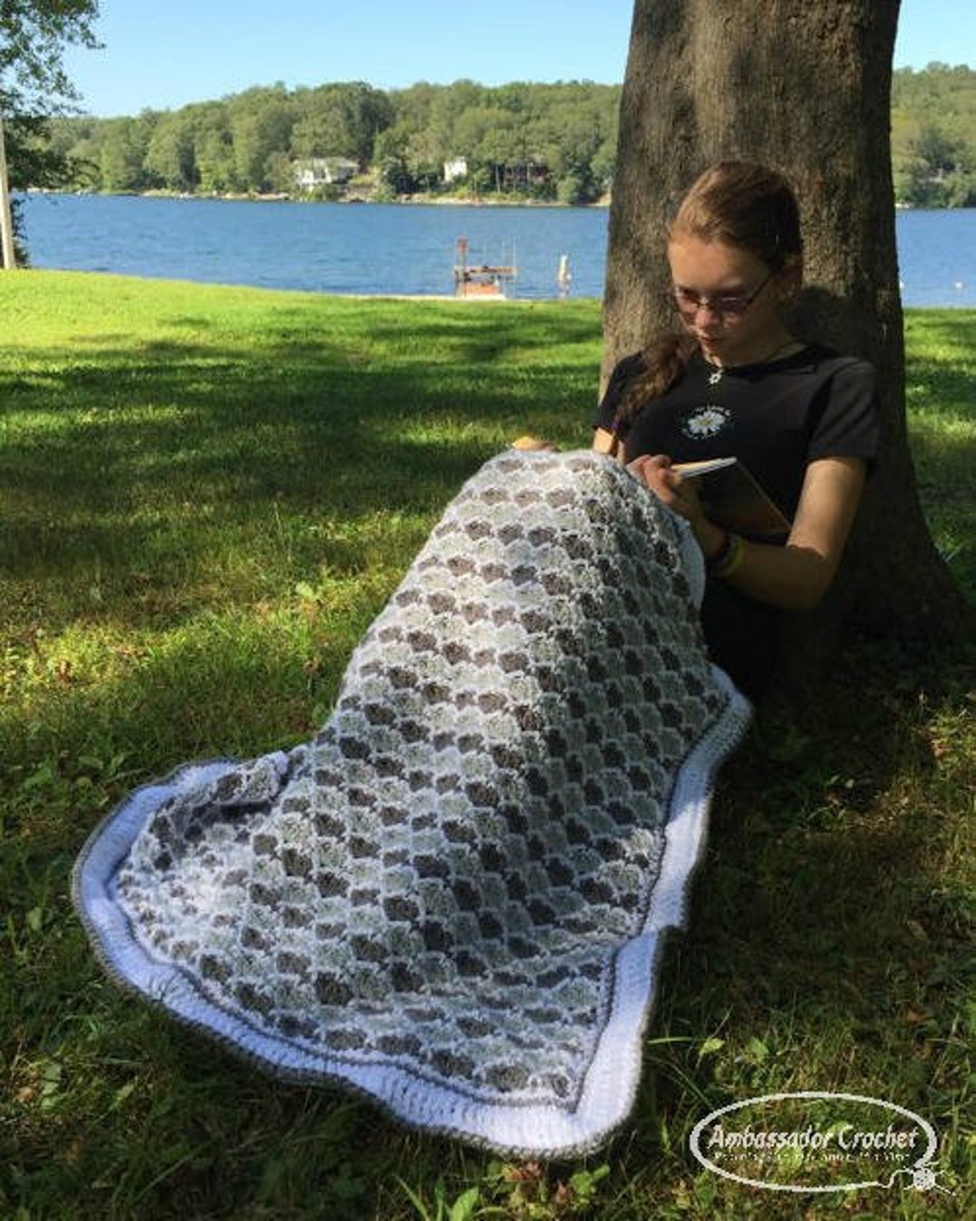 Throw Crochet Pattern - Tri-color Crochet Blanket Pattern - Colorwork ...