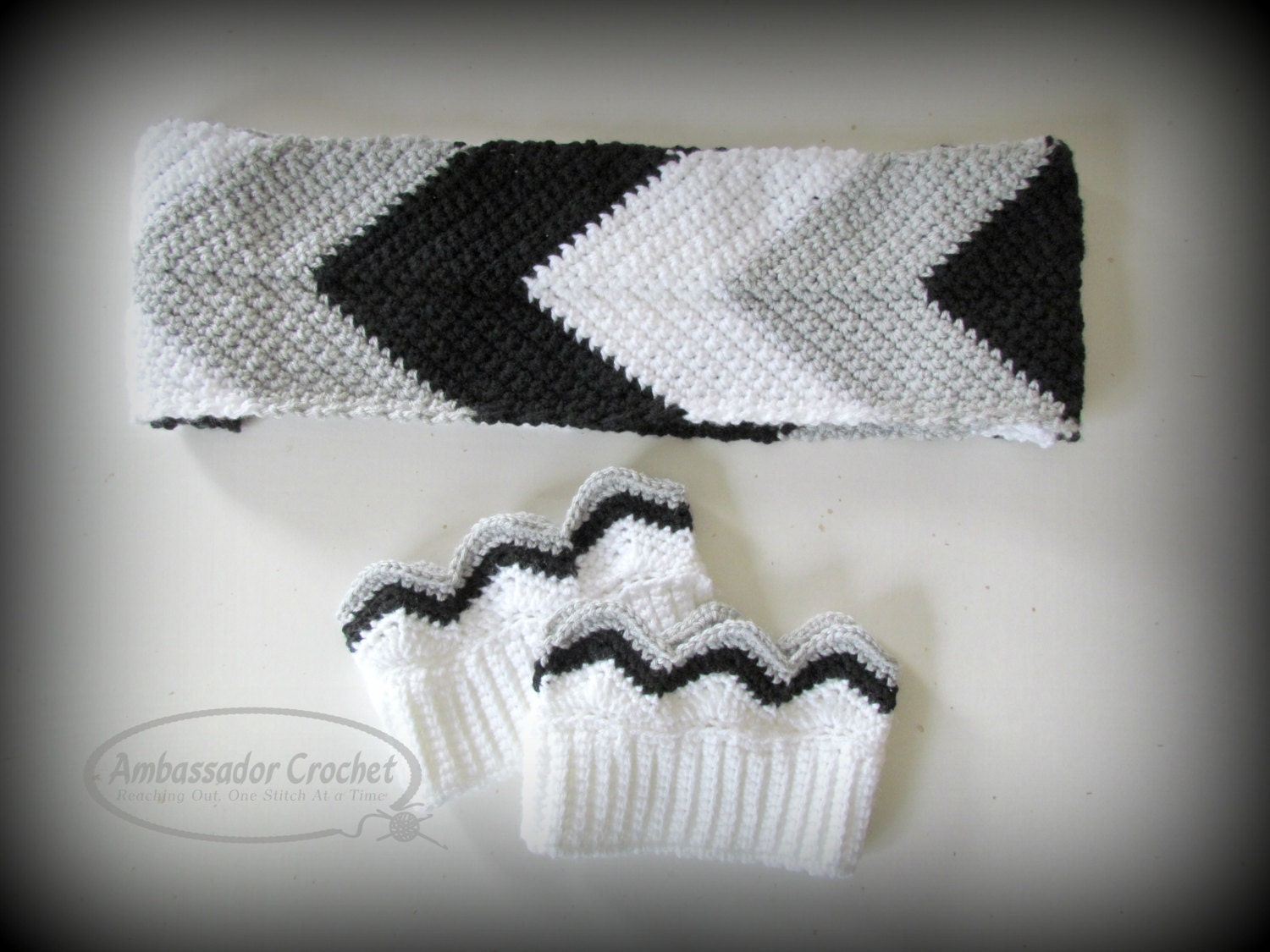 Chevron Crochet Pattern Infinity Scarf & Boot Cuffs PDF - Etsy
