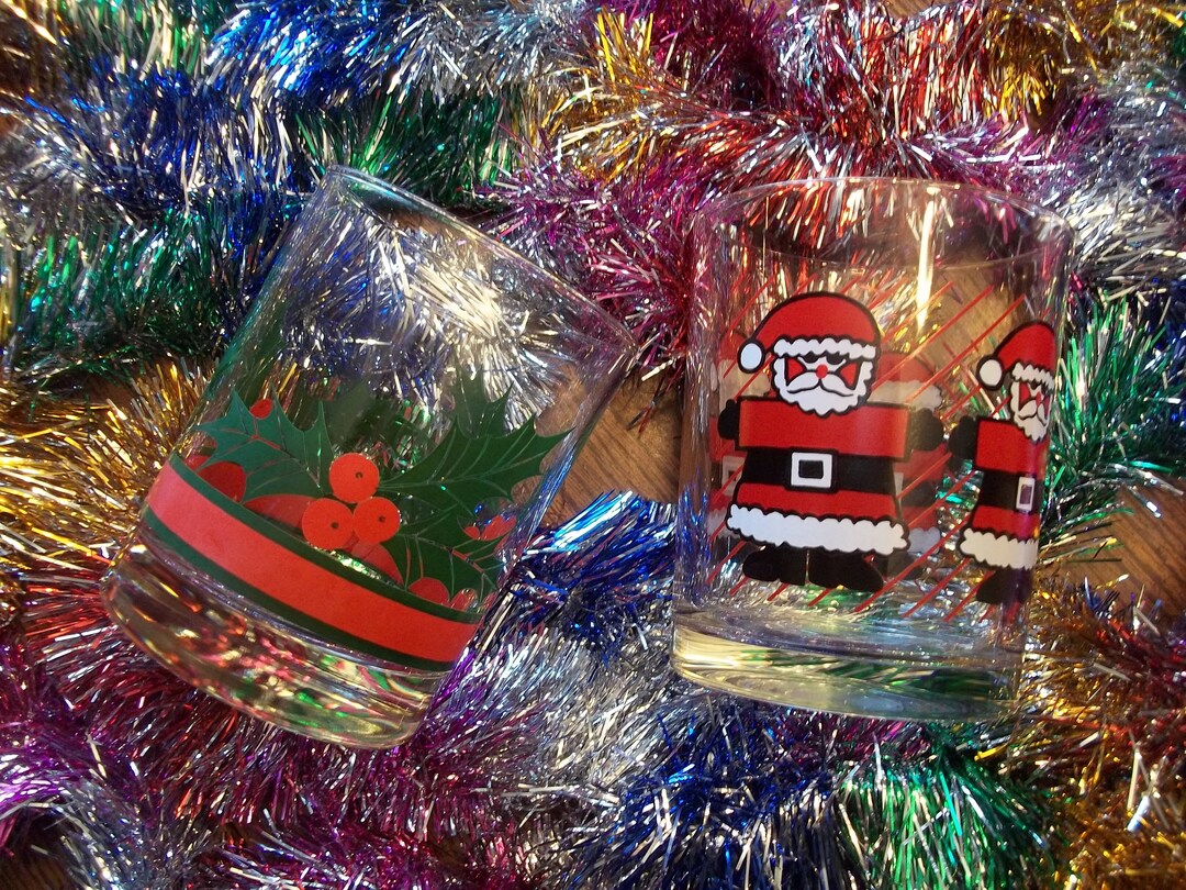 Christmas Drinking Glasses Christmas Tumblers Santa and Holly 12 Oz ...