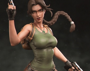 ララ・クロフト トゥームレイダー フィギュア 高さ28cm（11.02インチ