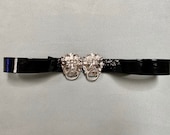 Vintage 1970s MIMI D NI silvertone double lion door knocker belt buckle on removable patent leather adjustable belt