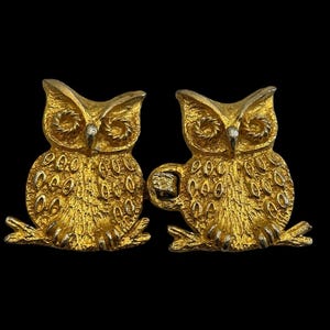 2 Mimi di N Designer Signed 1972 Interlocking Belt Buckle Owls Gold-Tone VINTAGE 1972 MIMI di N OWL BELT BUCKLE 1 Count Gold Tone 2  main image 3