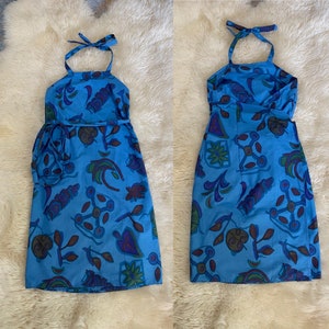 Vintage 1960s blue floral Hawaiian print reverse wrap halter midi dress / cover-up, size Medium