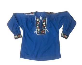 Vintage 1970s German folk art floral embroidered blue canvas shirt w/ split neck & tassels, size Large