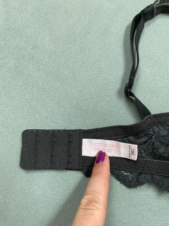 Victorias Secret Body by Victoria Lined Demi Black Lace Bra Size