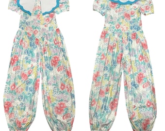 Vintage 1980s GAY SNOW girl's abstract pastel button-down jumpsuit w/ collar & balloon legs, size 12
