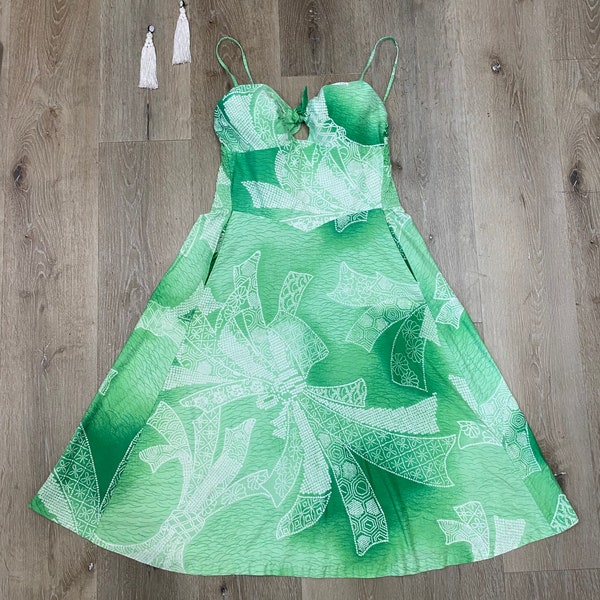 Vintage 1950s 1960s DEWEESE DESIGNS "Hawaiian Christmas" green & white bow print a-line strappy dress, size Small
