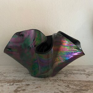 Vintage iradescent peacock colored art glass bowl / vessel
