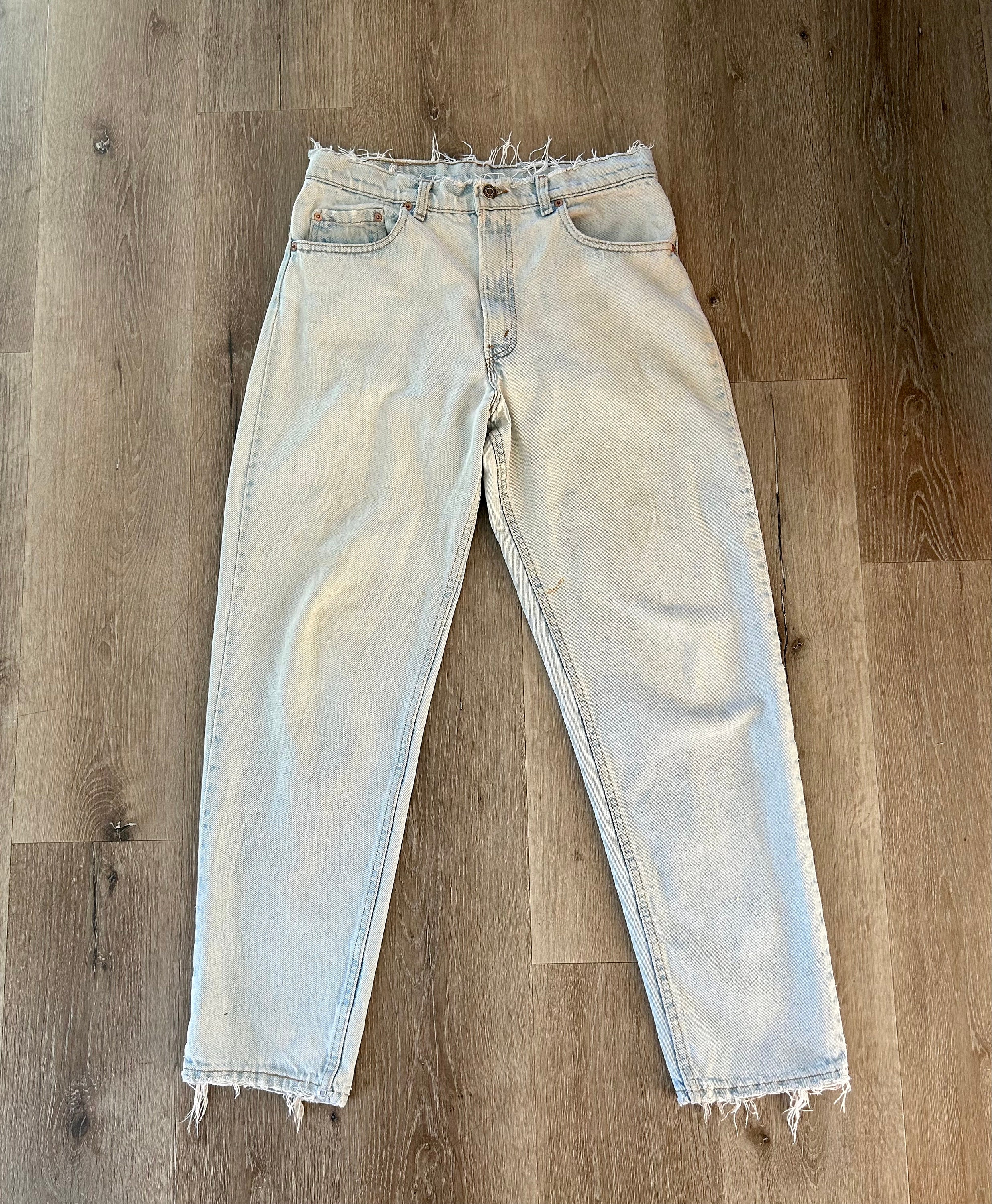 Vintage Levis 550 Jeans Mens 37x31.5 Black Denim Tapered Dad