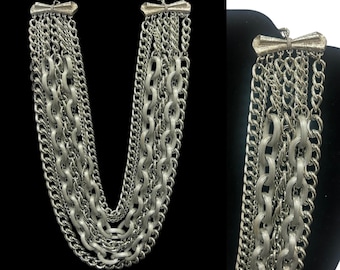 Vintage 1960s silver tone multi strand chai link necklace w/ bow motifs