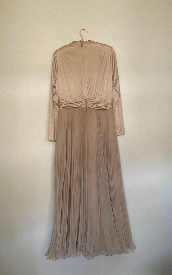 Vintage 1960s 1970s MISS ELLIETTE taupe / nude pl… - image 6