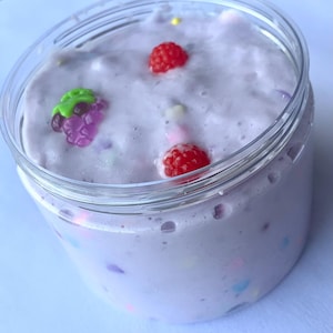 Fluffy slime, crunchy slime, butter slime, ice cream slime, cloud slime, galaxy slime