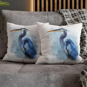 Great Blue Heron Pillow – Coastal Bird Cushion Cover, Woven Square Throw Pillow for Couch, Watercolor Blue Herom Pillow Cover Beach Decor