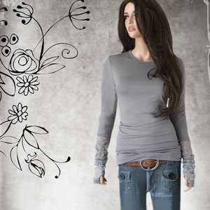 Lace thumbhole top - crew neck tee - extra long sleeve - pull over shirt