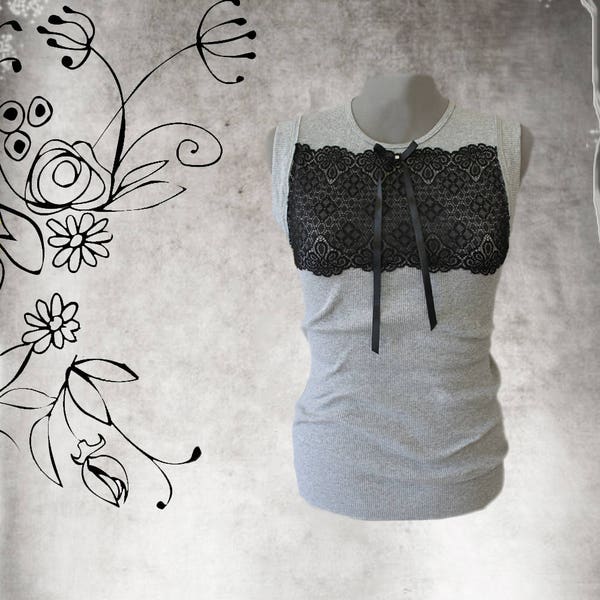 Diamond tank top front, lace overlay, gray sleeveless knit, Tratgirl