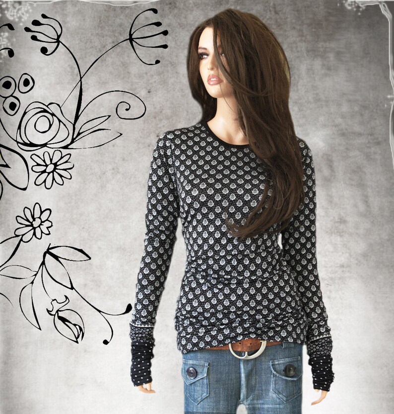 polka dot cuff Extra long sleeve office wear woman crew neck Black floral top