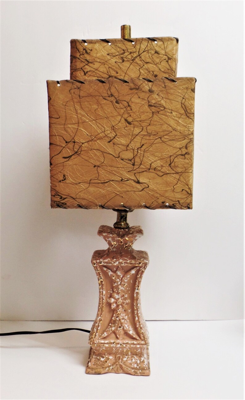 Mid Century table lamp with fiberglass shade mauve pink 1950/'s vintage