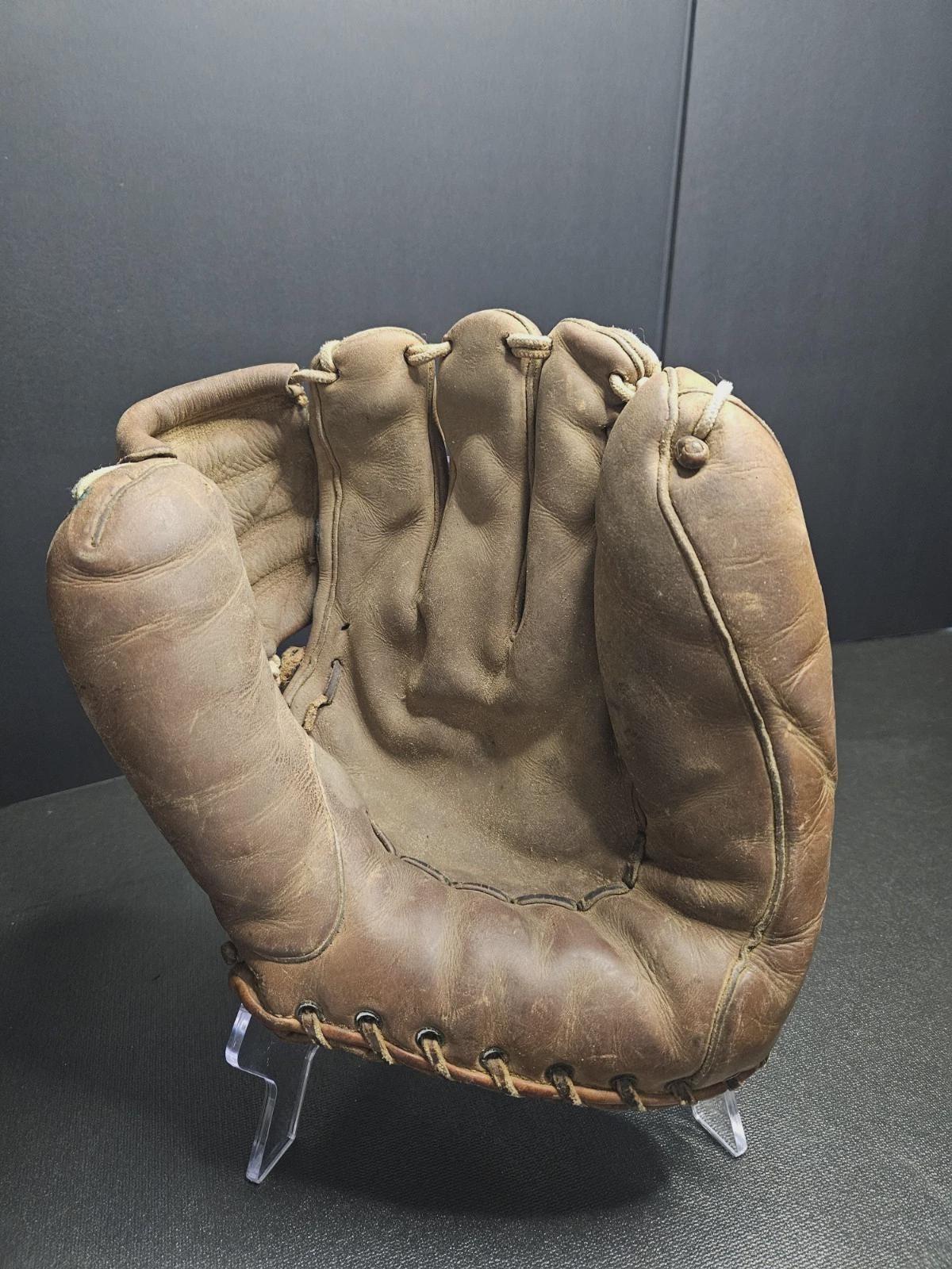 Wilson Glove 1941 - Etsy