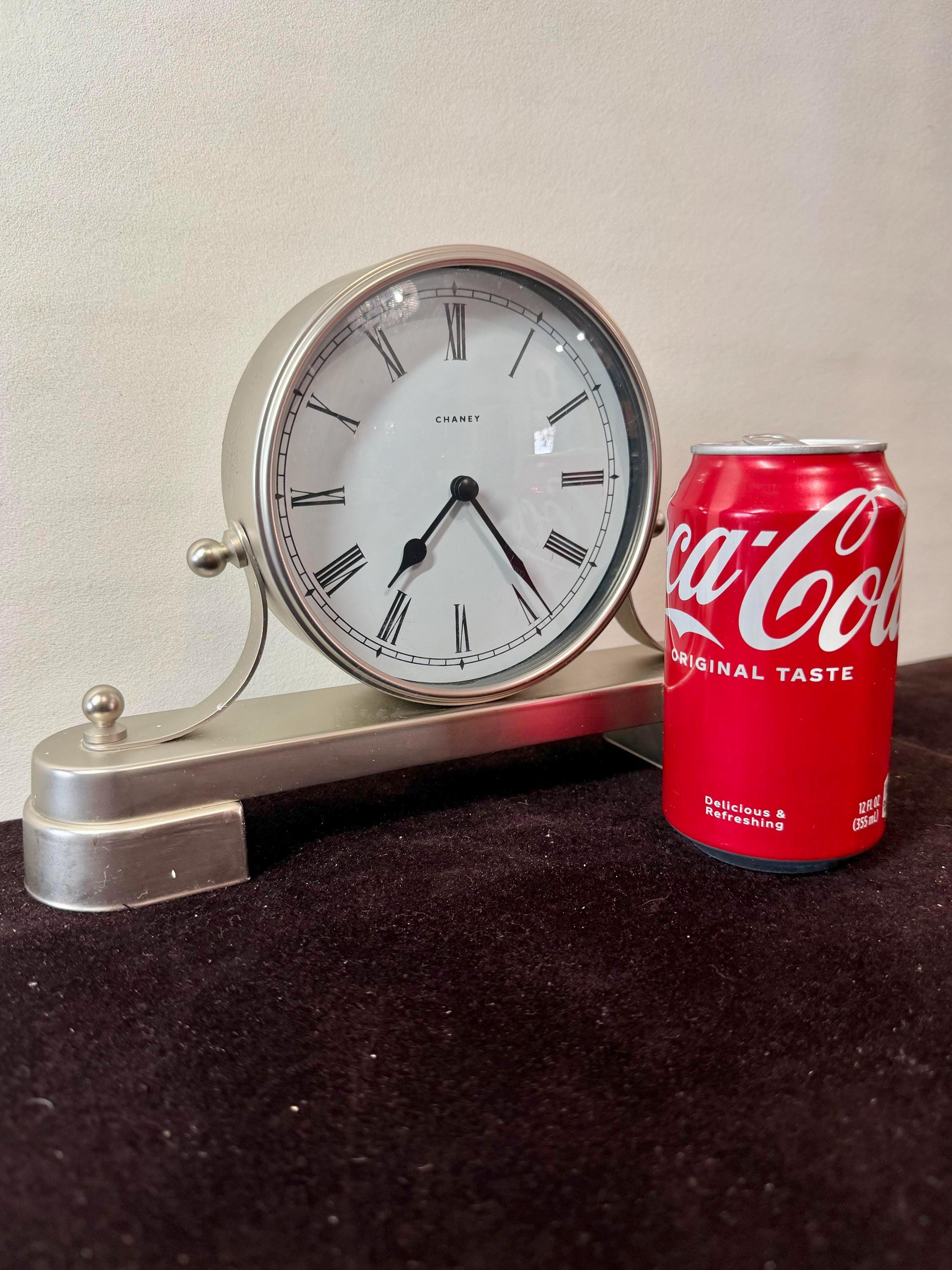 A Sleek Desktop Quartz Clock Battery Operated - Etsy