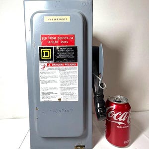 Square D 60 Amp 3-Pole General Duty Safety Switch D322N Single Throw Fusible *Used