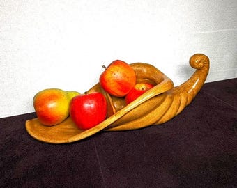 Signiert 1960 COPACORNIA mit Fruit in sehr gutem Zustand!  Wie wir es bei Fruit of the Loom Unterwäsche in Erinnerung haben!