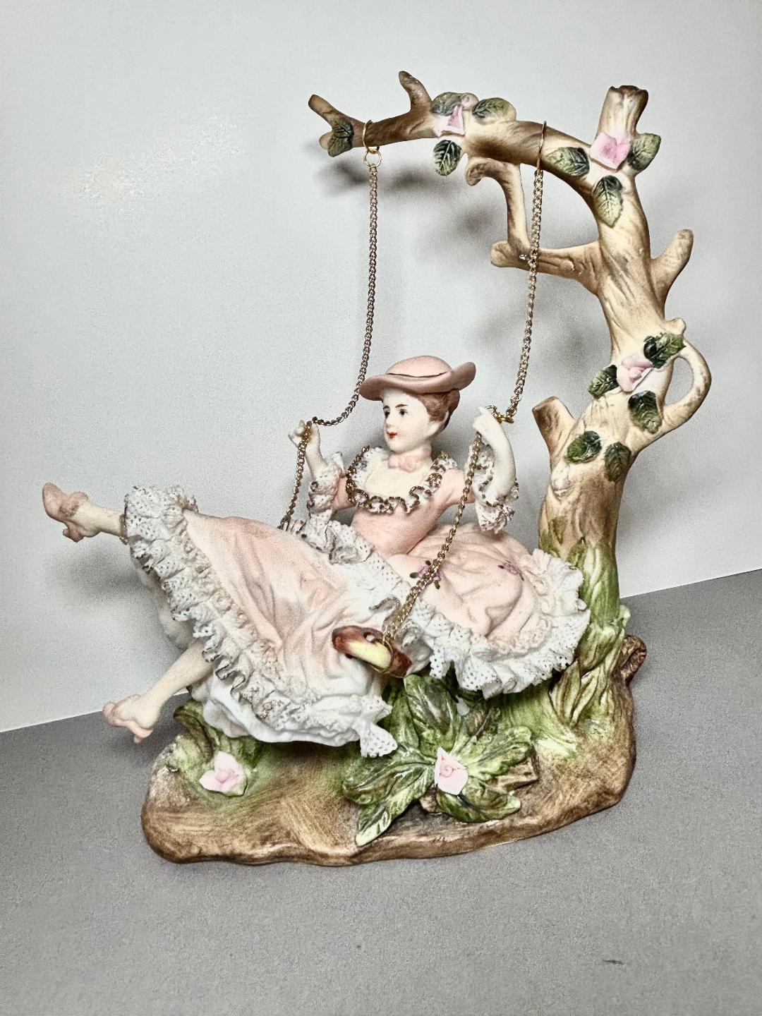 Ardalt Lady Figurine - Etsy