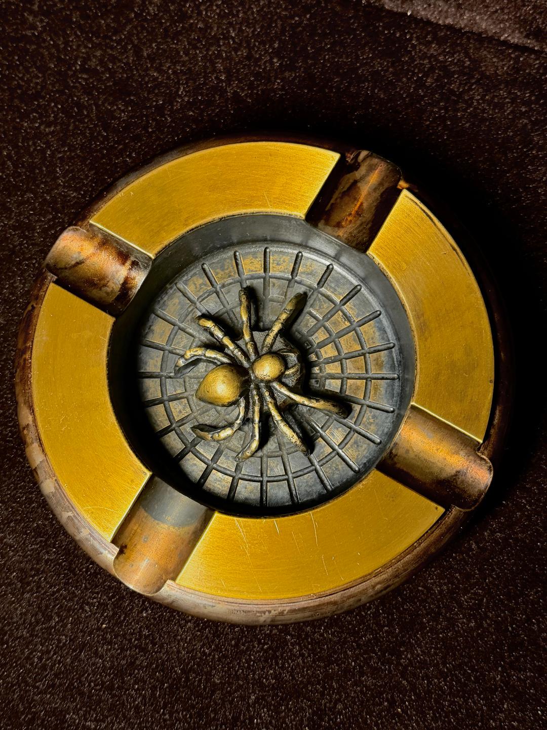 1911 Austrian Bronze CIGAR ASHTRAY + Wicked Spider! *weighs 10 Lbs